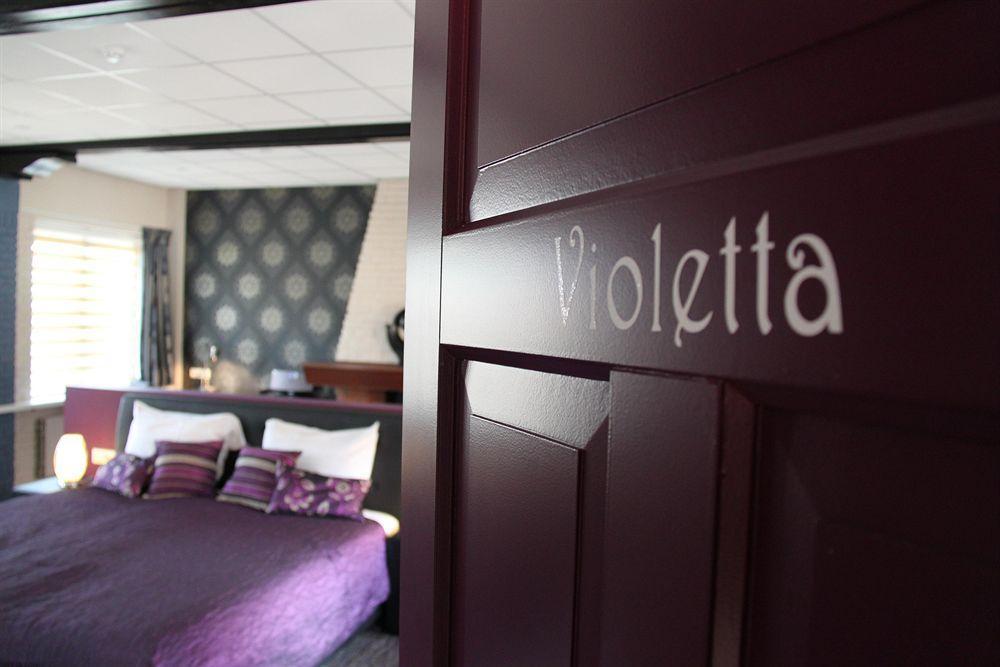 Hotel De Volksabdij Ossendrecht Bagian luar foto
